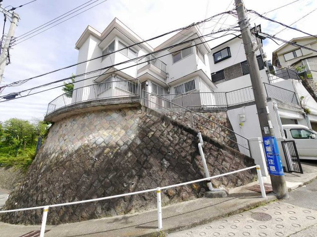 長田区西丸山町戸建の外観