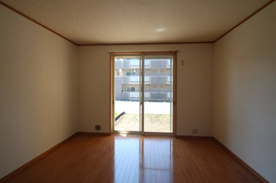 【居間・リビング】 | ラフォーレ・栄町