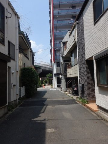 目白5丁目中古戸建のその他|前面道路