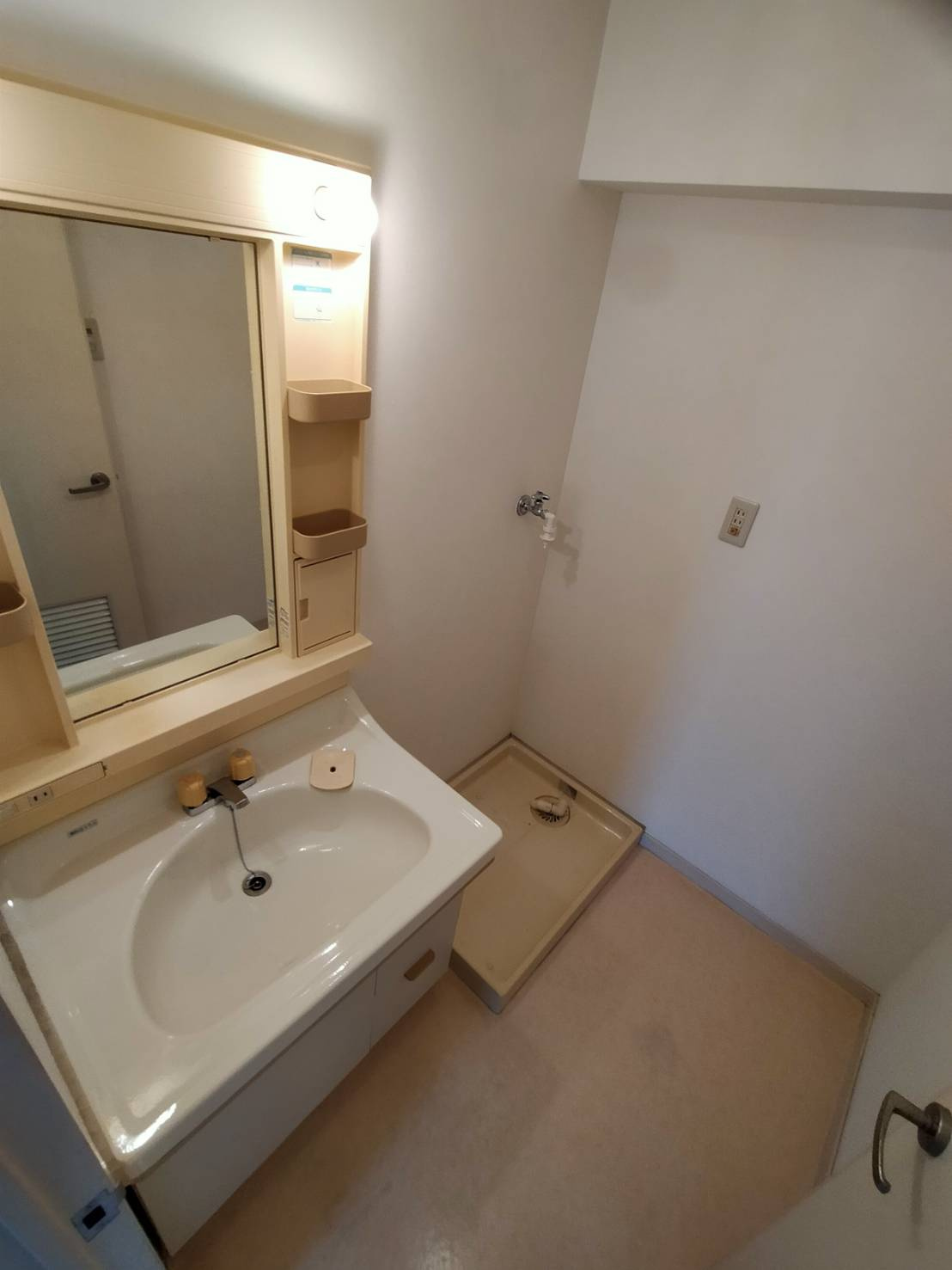カーサビアンカの洗面所