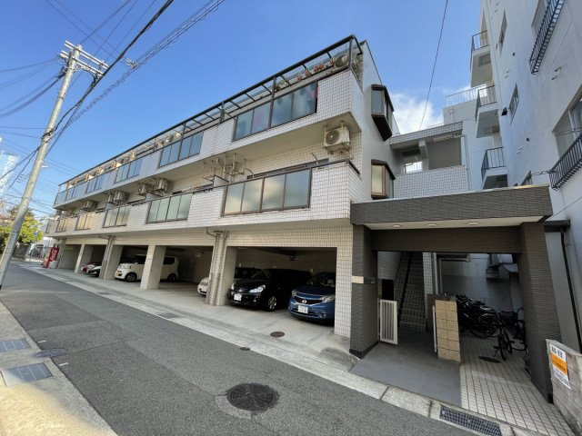 御影マンション東館