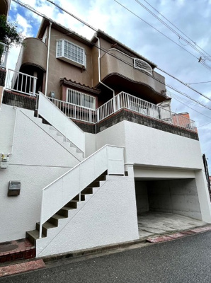 【前面道路含む現地写真】 | 明石市東人丸町　中古戸建