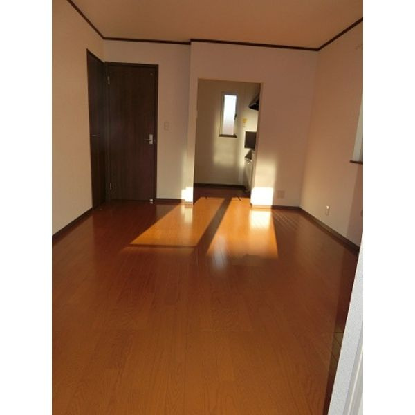 Sunny well(サニー ウェル)Bの居間・リビング