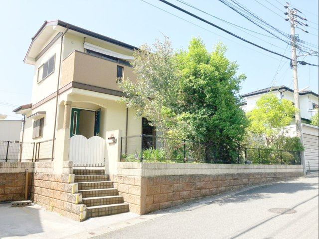 須恵町上須惠長禮（戸建）の外観|【外観】上須惠の土地面積199.79㎡、建物面積119.76㎡の住宅で、綺麗な外観です♪