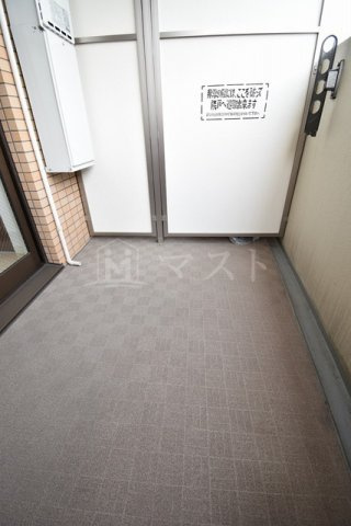 ＬＵＸＥ難波ＥＡＳＴのバルコニー|※建物内別間取参考写真