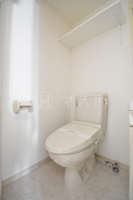 ＬＵＸＥ難波ＥＡＳＴのトイレ|※建物内別間取参考写真
