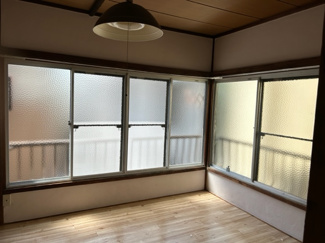 【洋室】 | 桜荘