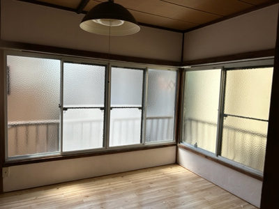 【洋室】 | 桜荘