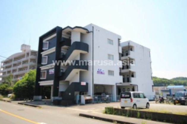 ベルヴィーユ清武の外観