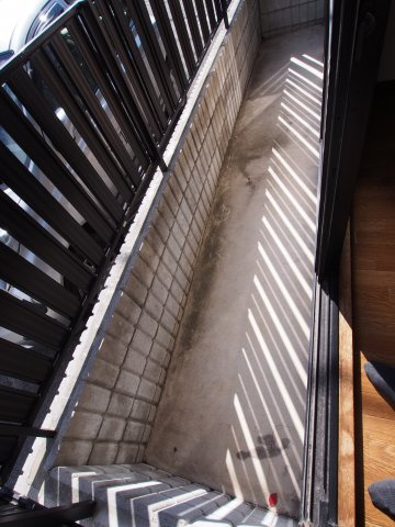 コーポラス祇園のバルコニー