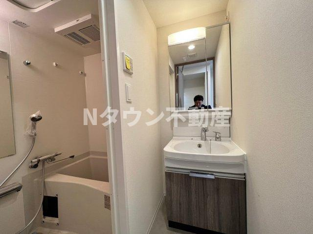【洗面所】 | プレサンス今池駅前フェルディノ | 広い洗面スペース