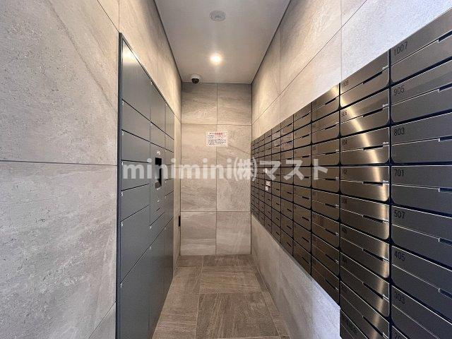 プレサンスDOMECITYコレーレのロビー