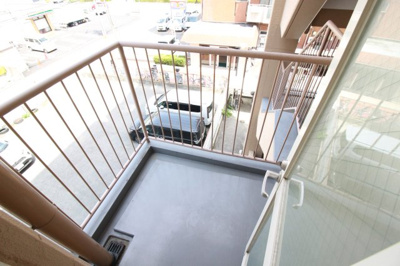 【バルコニー】 | ラフォーレ八尾