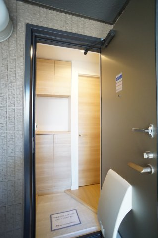 メゾン・サウスロックの玄関|新しい生活スタイルに対応したリノベーション物件