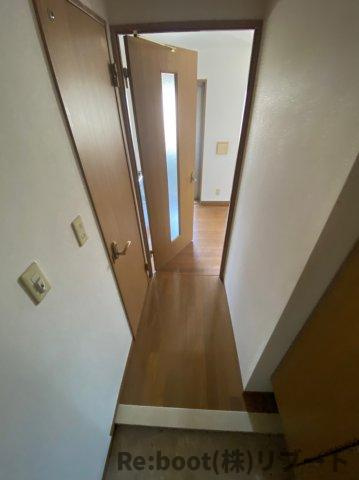 フィリアルコートの玄関