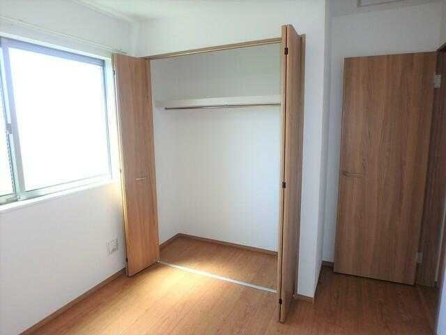 国分寺市日吉町２丁目の一戸建ての収納