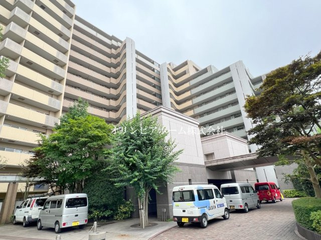 コスモ２１ザガーデンズフォート 　2階　角　部屋　空室の外観