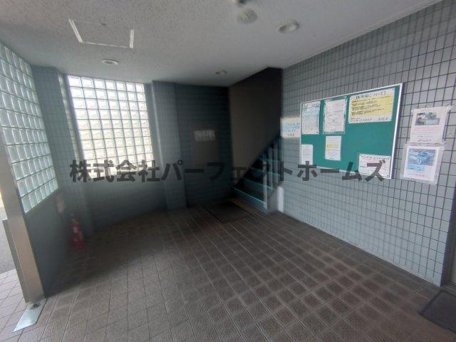 パークサイドスクエアのロビー|ゆとりのあるロビーです