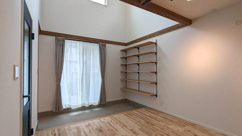 高知市神田-２号地-新築戸建ての居間・リビング