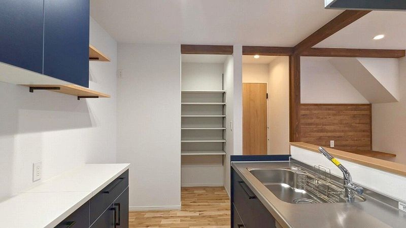 高知市神田-２号地-新築戸建てのキッチン