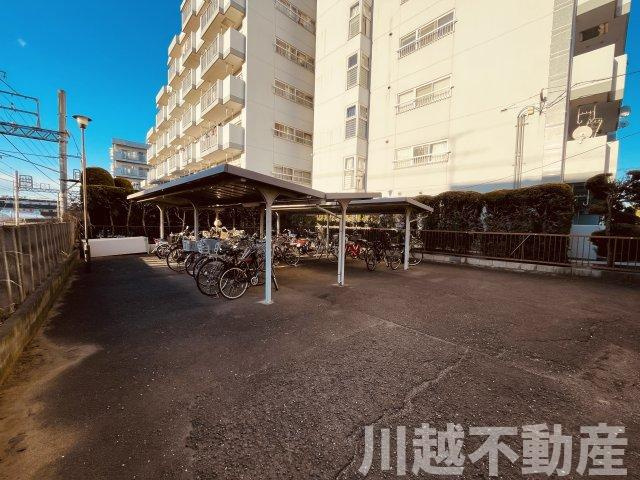 グロリアスマンションミフジ壱号館213オーナーチェンジの駐輪場