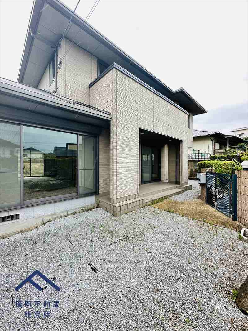 太宰府市梅香苑２丁目　戸建て