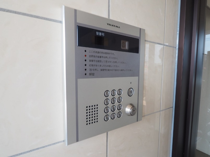 オートロックです