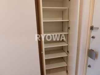 【収納】 | ジュネスコート綾瀬 | 掲載の写真は退去前の写真となります。