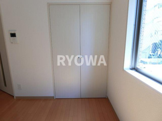 【居間・リビング】 | ジュネスコート綾瀬 | 掲載の写真は退去前の写真となります。