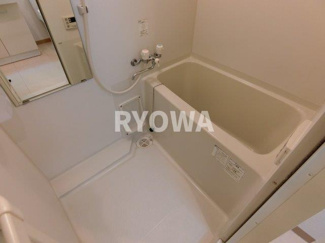 【浴室】 | ジュネスコート綾瀬 | 掲載の写真は退去前の写真となります。