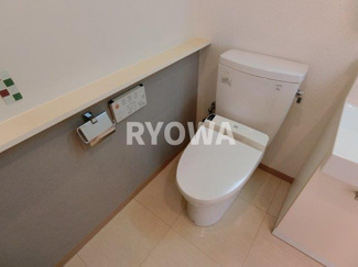 【トイレ】 | ジュネスコート綾瀬 | 掲載の写真は退去前の写真となります。