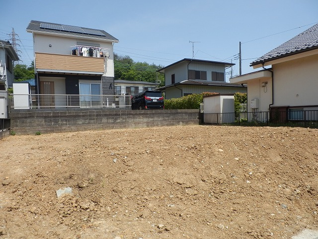 【外観】 | 八王子市南陽台1丁目　売地 | 北東側方向