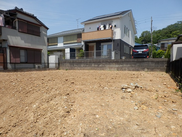 【外観】 | 八王子市南陽台1丁目　売地 | 北西側方向