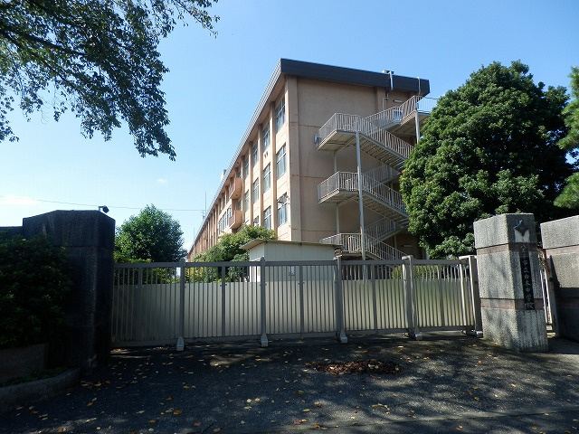 【周辺】 | 八王子市南陽台1丁目　売地 | ■市立由木中学校ー徒歩２３分