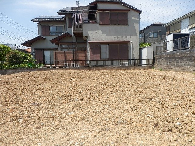 【外観】 | 八王子市南陽台1丁目　売地 | 西側方向