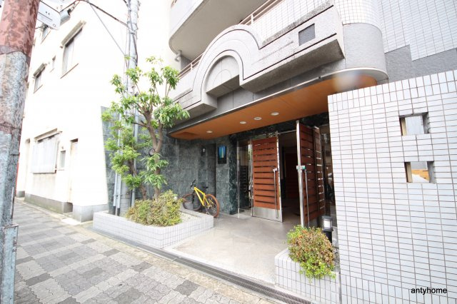 ランドマークシティ梅田東　仲介手数料無料のエントランス