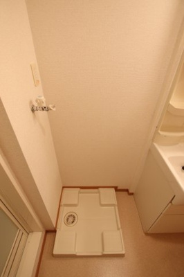 【設備】 | グランモデッサA | 室内洗濯機置場