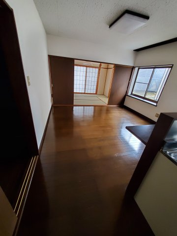GINZA　R　昭和町の内装