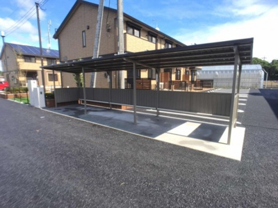 【駐車場】 | （コンフォーティアB）