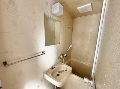 【洗面所】 | レイナ・ピノ道明寺