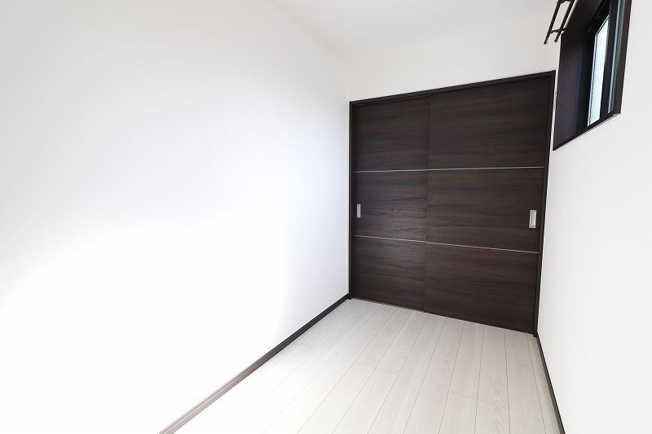 【設備】 | BRAND NEW DAY箱崎 | 別号室の写真になります。現況優先。