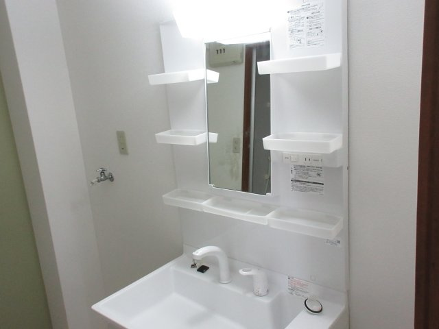 With赤羽の洗面所