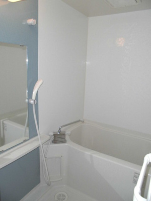 【浴室】 | F・PARC博多駅南 | 別号室の写真になります。現況優先。