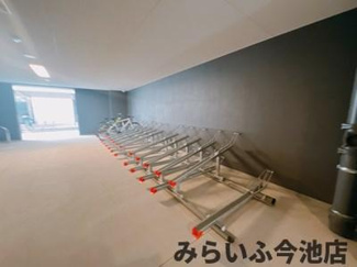 【駐車場】 | 駐輪場