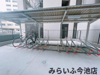 【駐車場】 | 駐輪場