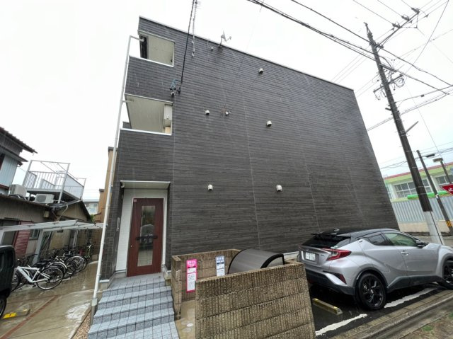 リブリ・山王