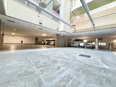 【駐車場】 | 【売主直売】クレストフォルム日吉レインボーヒルサウスコート棟 | 駐車場です。