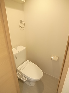 【トイレ】 | リブリ・ルキア | トイレです