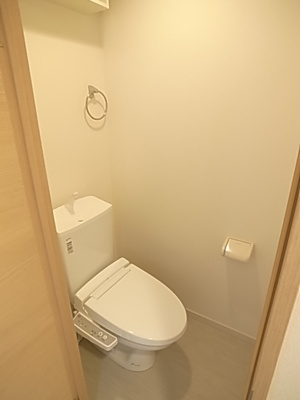 【トイレ】 | リブリ・ルキア | トイレです