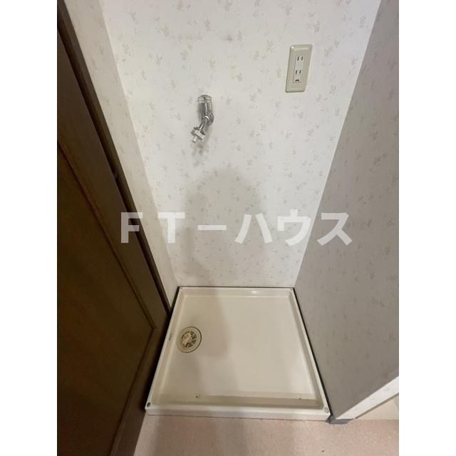 藤和ライブタウン新検見川の玄関